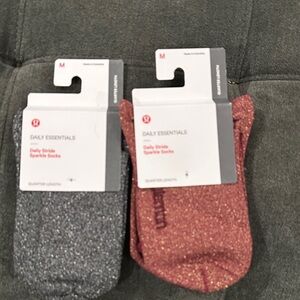 Lululemon Daily essential two pair socks